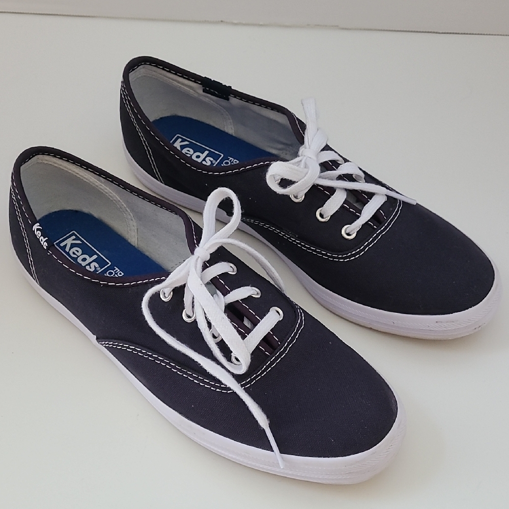 Keds Dream Foam Dark Blue Canvas Shoes with White Accents Size 7.5